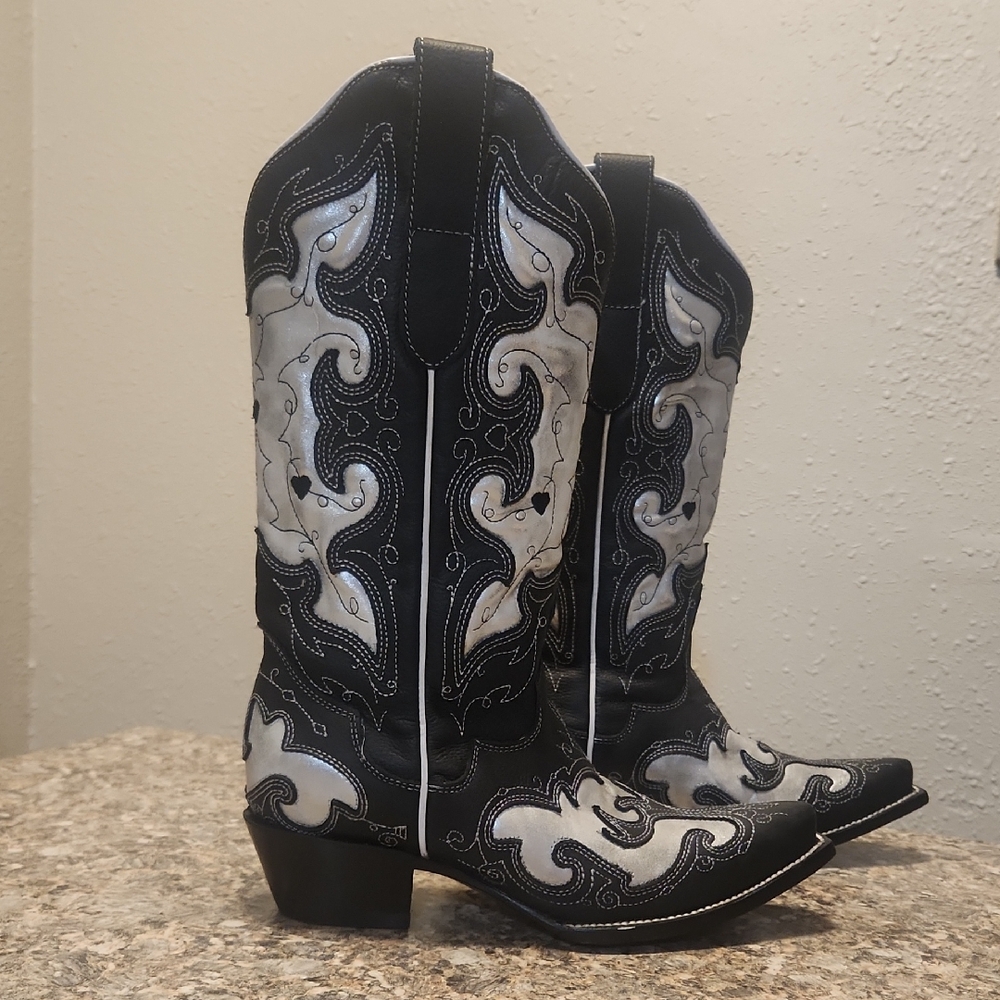 JB Dillon Black and Silver Snip Toe Cowgirl Boots